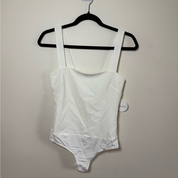 Lulu’s White Tank Top Bodysuit NWT - Picture 1 of 6